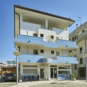Hotel Selene